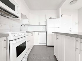 666 Spadina Avenue, Toronto, ON , MLS #C13741812 , Image - 1
