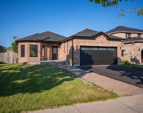 258 Livingstone Street E, Simcoe, ON