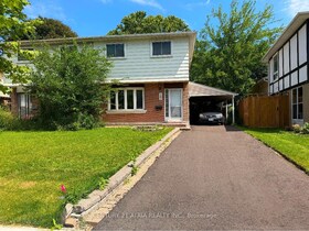 141 Hollyberry Trail, Toronto, ON