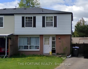 49 Brentwood Drive, Peel, ON