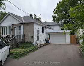 74 Steeles Avenue E, York, ON