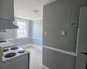 47 William Street N, Kawartha Lakes, ON , MLS #X13705660 , Image - 1