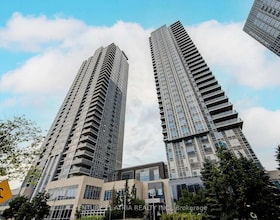 275 Village Green Square, Toronto, ON