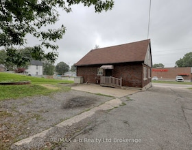 77 Charles Street W, Oxford, ON , MLS #X13716330 , Image - 1