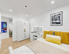 299 Horsham Avenue, Toronto, ON , MLS #C13716712 , Image - 1