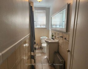 150 Robert Street, Toronto, ON , MLS #C13717964 , Image - 1
