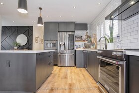 12 Leavenworth Crescent, Toronto, ON , MLS #W13720056 , Image - 1