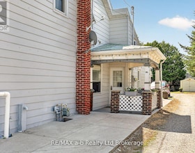 133 Dundas Street W, Oxford, ON , MLS #X13720462 , Image - 1