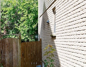 881 Blacksmith Street, Middlesex, ON , MLS #X13725392 , Image - 1
