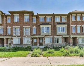5245 Major Mackenzie Drive E, York, ON