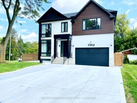 2 North Hills Terrace, Toronto, ON