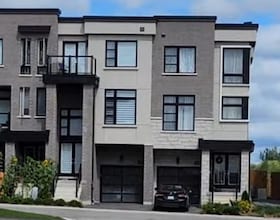 2506 Castlegate Crossing Drive, Durham, ON