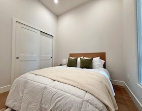 56 York Boulevard, Hamilton, ON , MLS #X13729802 , Image - 1