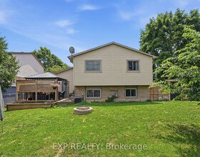 72 Crestlynn Crescent, Norfolk, ON , MLS #X13736876 , Image - 1