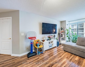 18 Stafford Street, Toronto, ON , MLS #C13739348 , Image - 1