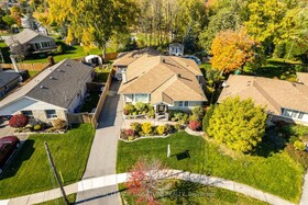 16 Bairstow Crescent, Halton, ON