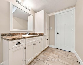 323 5th Avenue W, Grey County, ON , MLS #X13745416 , Image - 1