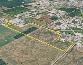 4957 Kimball Road E, Lambton, ON