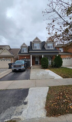 10 Chudleigh Avenue, Peel, ON
