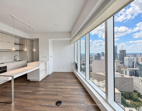 197 Yonge Street, Toronto, ON , MLS #C13755478 , Image - 1