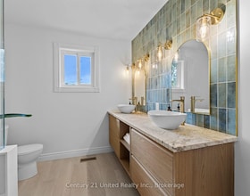 15 Lakefield Court, Peterborough, ON , MLS #X13755520 , Image - 1