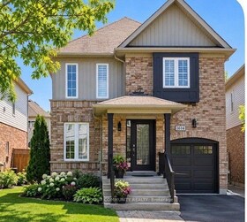 1614 Avonmore Square, Durham, ON