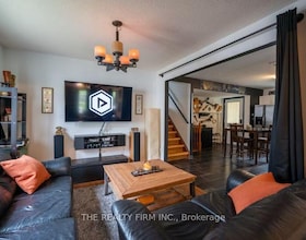 10 Lisa Court, Middlesex, ON , MLS #X13761352 , Image - 1