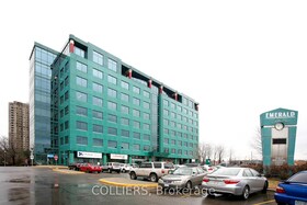10 Kingsbridge Garden Circle, Peel, ON