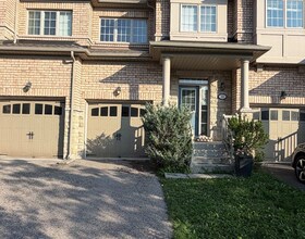 23 Coastline Drive, Peel, ON