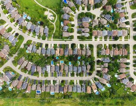 48 Bridgeport Crescent, Hamilton, ON , MLS #X13766552 , Image - 1