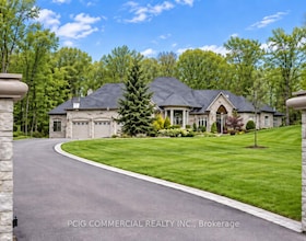 49 Offord Crescent, York, ON