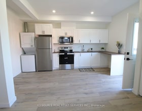 2 Talbot Street S, Essex, ON , MLS #X13770374 , Image - 1