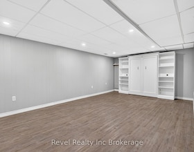 163 Pine Valley Drive, Middlesex, ON , MLS #X13774320 , Image - 1