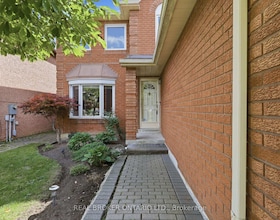 72 Appleton Trail, Peel, ON , MLS #W13784044 , Image - 1
