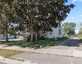 11 Carlton Street, Niagara, ON , MLS #X13794324 , Image - 1