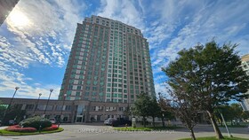 1 Lee Centre Drive, Toronto, ON