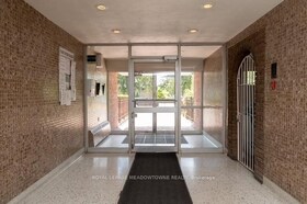 1017 Seneca Avenue, Peel, ON , MLS #W13797710 , Image - 1