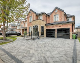 32 Grapevine Circle, Toronto, ON , MLS #E13798566 , Image - 1