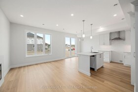 11 Hoylake Road, Elgin, ON , MLS #X13798622 , Image - 1