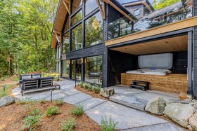 26A Winchester Drive, Parry Sound, ON , MLS #X13801344 , Image - 1