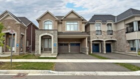 3913 Koenig Road, Halton, ON , MLS #W13802902 , Image - 1