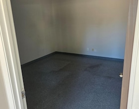 675 Adelaide Street N, Middlesex, ON , MLS #X13803744 , Image - 1