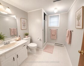 1487 Jalna Boulevard, Middlesex, ON , MLS #X13805248 , Image - 1