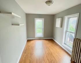 215 Mcalpine Avenue S, Niagara, ON , MLS #X13805224 , Image - 1