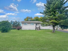 9 Bouldier Street, Cochrane, ON , MLS #T13806478 , Image - 1