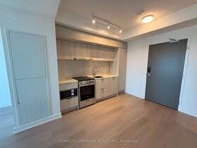 448 Burnhamthorpe Road W, Peel, ON , MLS #W13806840 , Image - 1