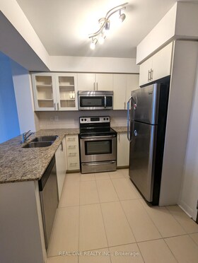 75 Norman Bethune Avenue, York, ON , MLS #N13806852 , Image - 1