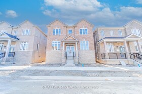 174 Webb Street, York, ON , MLS #N13807306 , Image - 1