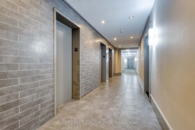 330 RIDOUT Street, Middlesex, ON , MLS #X13807628 , Image - 1