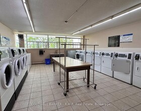 215 Glenridge Avenue E, Niagara, ON , MLS #X13808650 , Image - 1